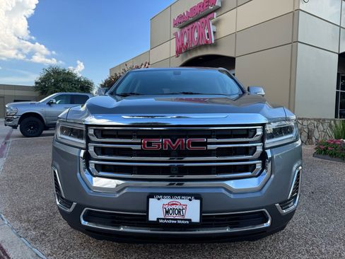 Used 2020 GMC Acadia SLE AWD/4WD image 3