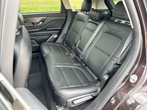 Used 2023 Lincoln Corsair FWD image 24