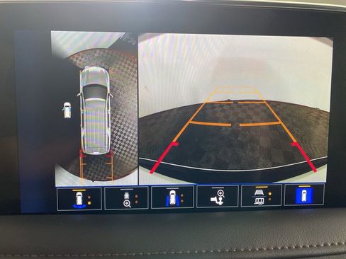 Used 2024 Chevrolet Tahoe High Country image 4