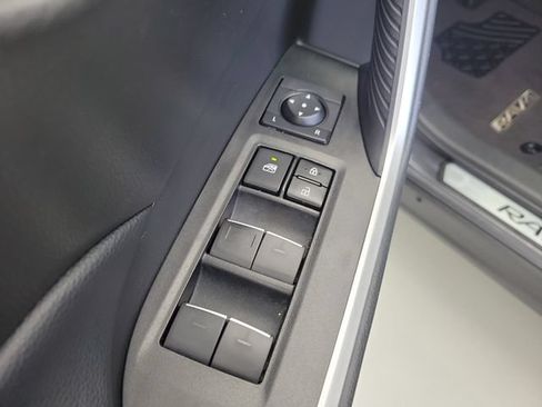 Used 2023 Toyota RAV4 XLE w/ Convenience Package AWD/4WD image 23