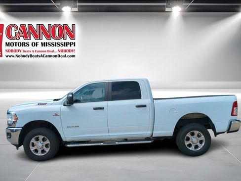 Used 2024 RAM 2500 Big Horn image 2