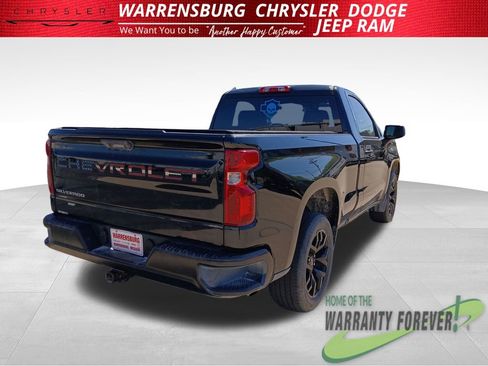 Used 2024 Chevrolet Silverado 1500 W/T image 3