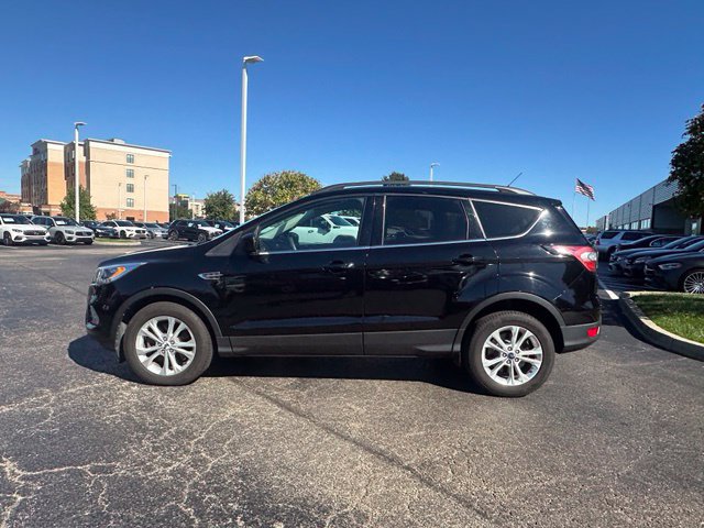 Used 2017 Ford Escape SE w/ Equipment Group 201A AWD/4WD image 6