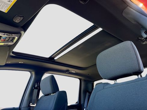 New 2026 RAM 1500 Big Horn AWD/4WD image 22