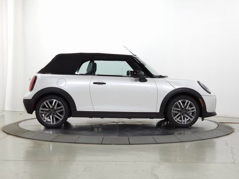 Used 2026 MINI Cooper S FWD image 10
