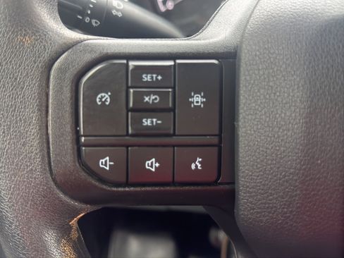 Used 2021 Ford F150 XLT image 13