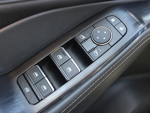 Certified 2023 Nissan Rogue SL w/ SL Premium Package image 31