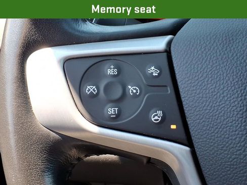 Certified 2022 GMC Terrain SLT w/ Tech Package FWD image 35