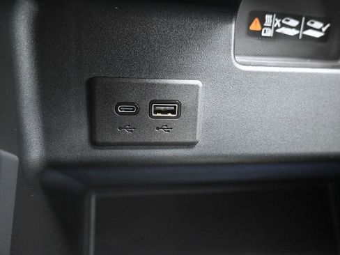 Used 2024 Chevrolet Silverado 2500 LTZ w/ LTZ Convenience Package image 24