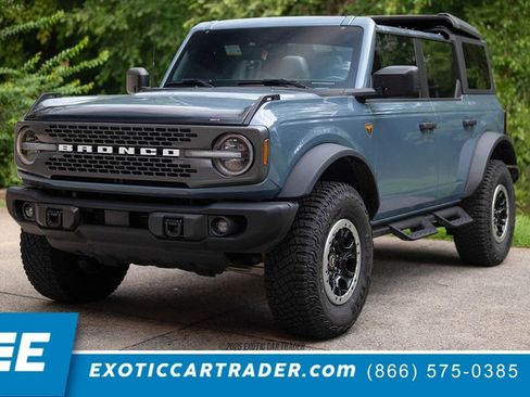 Used 2023 Ford Bronco Badlands w/ Sasquatch Package AWD/4WD image 1
