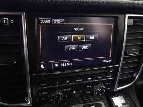 Used 2011 Porsche Panamera 4S image 24