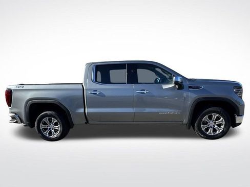 Used 2024 GMC Sierra 1500 SLT image 7