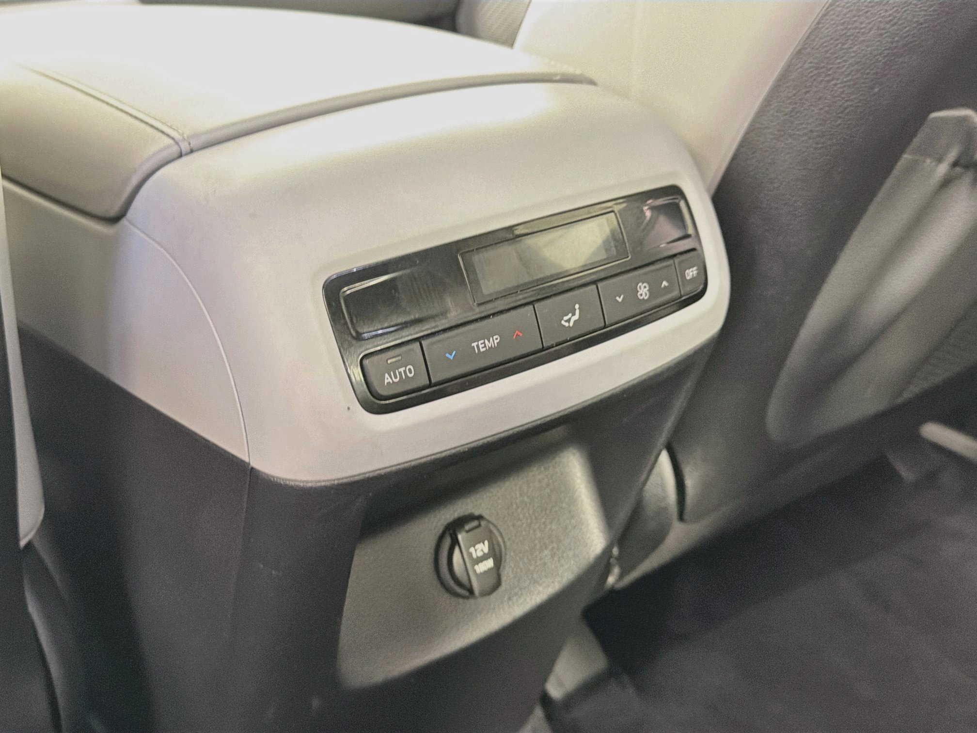 Used 2025 Hyundai Palisade SEL AWD/4WD image 28