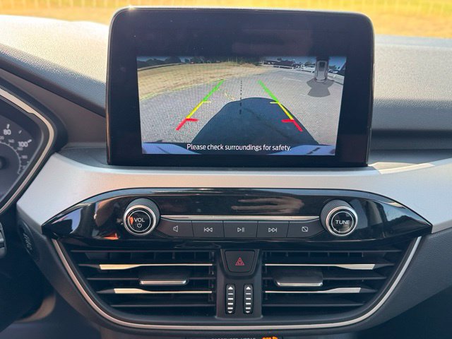 Used 2022 Ford Escape SEL AWD/4WD image 16