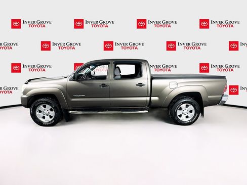 Used 2013 Toyota Tacoma Base image 8