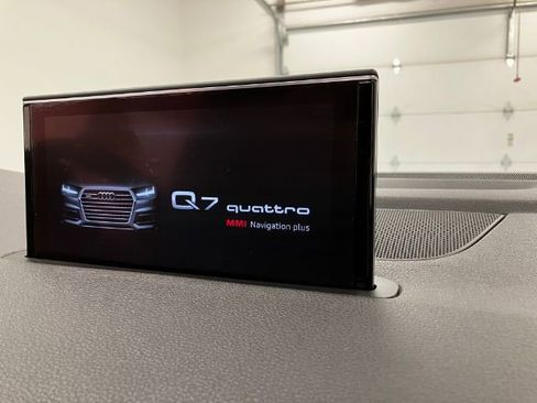 Used 2017 Audi Q7 3.0T Premium Plus w/ Premium Plus Package image 13