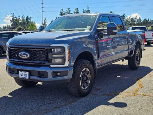 Used 2023 Ford F350 Lariat w/ Lariat Ultimate Package AWD/4WD image 4