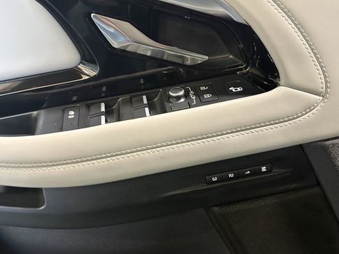Used 2022 Land Rover Range Rover Evoque R-Dynamic SE AWD/4WD image 15