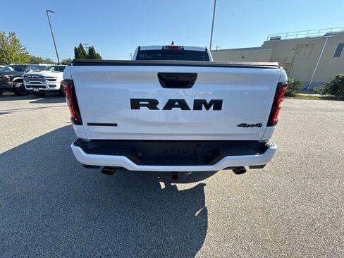 New 2026 RAM 1500 Big Horn AWD/4WD image 4