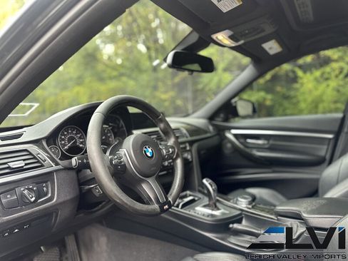 Used 2017 BMW 340i xDrive Sedan image 11