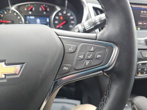 Used 2024 Chevrolet Equinox LT w/ LPO, Floor Liner Package image 39