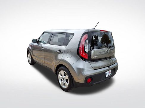 Used 2019 Kia Soul FWD image 9