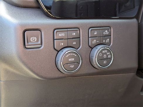 New 2026 Chevrolet Silverado 1500 LT Trail Boss w/ LT Trail Boss Premium Package image 15