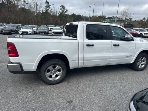 Used 2025 RAM 1500 Big Horn image 8