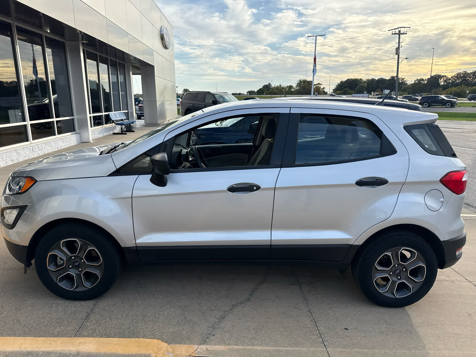 Used 2018 Ford EcoSport S FWD image 3