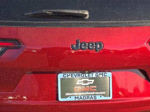 Used 2024 Jeep Grand Cherokee L Altitude image 49