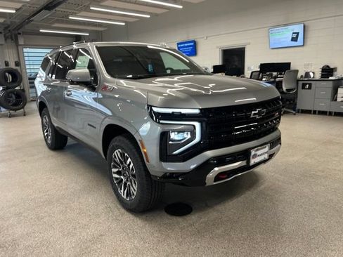 New 2026 Chevrolet Tahoe Z71 w/ Z71 Off-Road Package AWD/4WD image 3