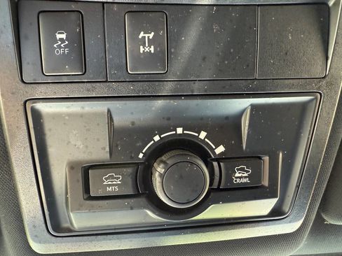 Used 2017 Toyota Tacoma TRD Pro image 23