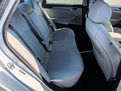 Used 2019 Hyundai Sonata ECO FWD image 29