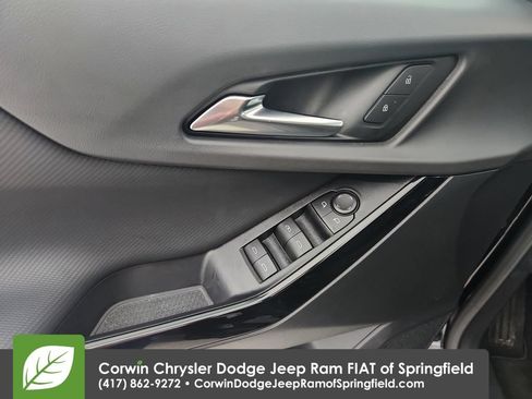 Used 2026 Chevrolet Equinox LT FWD image 21