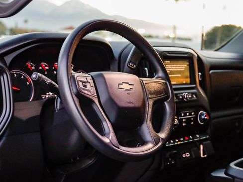 Used 2024 Chevrolet Silverado 2500 Custom w/ Custom Value Package image 22