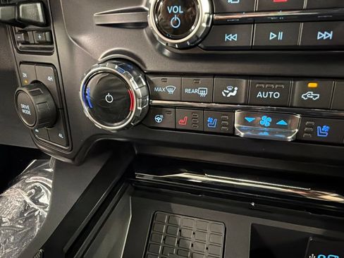 New 2026 Ford F350 Lariat w/ Black Appearance Package AWD/4WD image 14