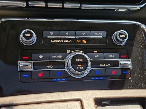 Certified 2022 Lincoln Navigator Black Label AWD/4WD image 22