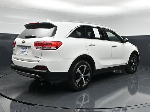 Used 2017 Kia Sorento EX AWD/4WD image 6