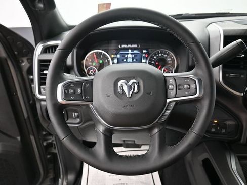 New 2026 RAM 2500 Big Horn AWD/4WD image 19