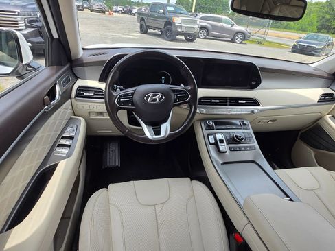 Used 2020 Hyundai Palisade Limited FWD image 9