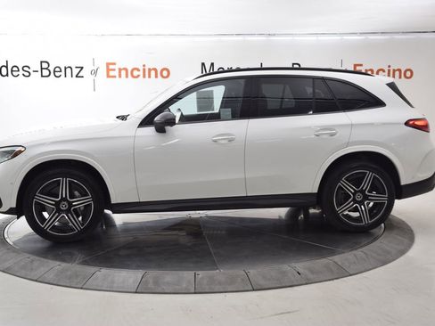 Certified 2023 Mercedes-Benz GLC 300 4MATIC image 3