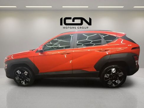 Used 2025 Hyundai Kona SEL AWD/4WD image 2