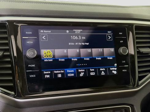 Used 2023 Volkswagen Atlas SEL Premium AWD/4WD image 15