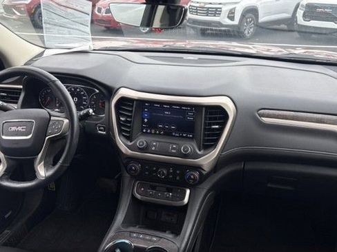 Used 2023 GMC Acadia Denali w/ Denali Ultimate Package image 3