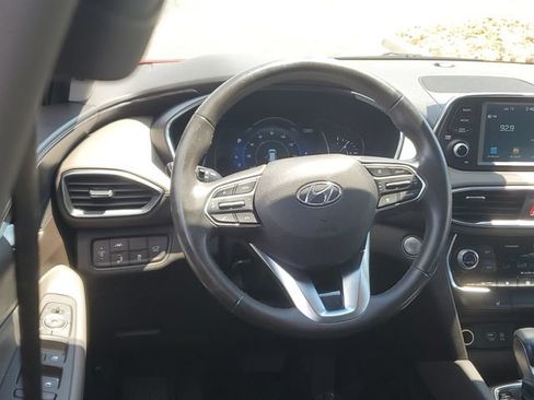 Used 2019 Hyundai Santa Fe SEL FWD image 11