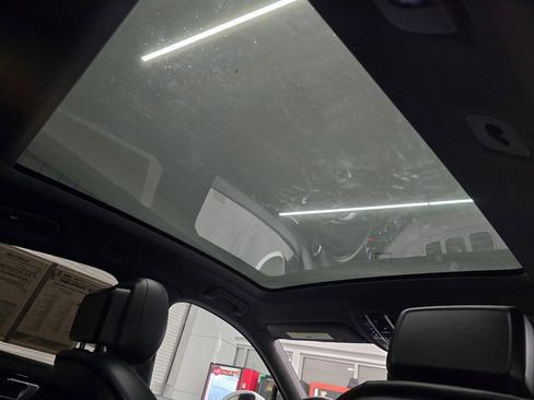 Used 2021 Porsche Cayenne Coupe image 38