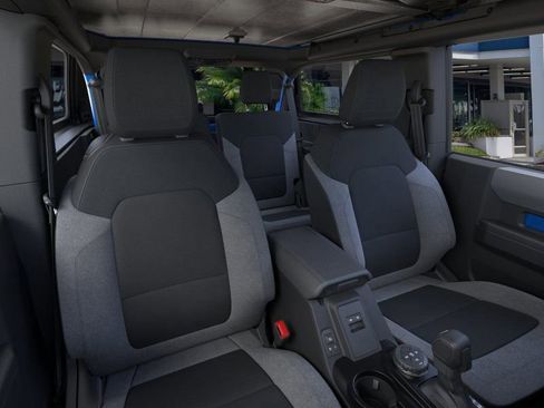 New 2026 Ford Bronco 2-Door AWD/4WD image 10