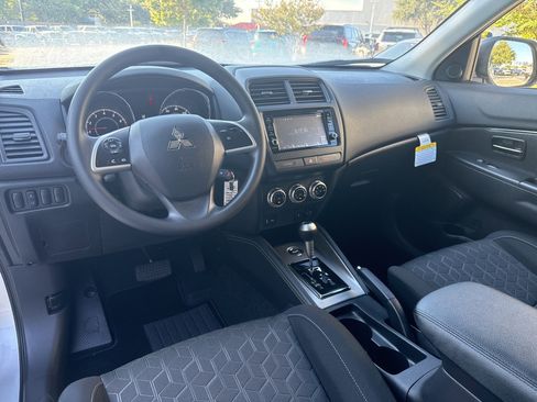 New 2025 Mitsubishi Outlander Sport ES image 8