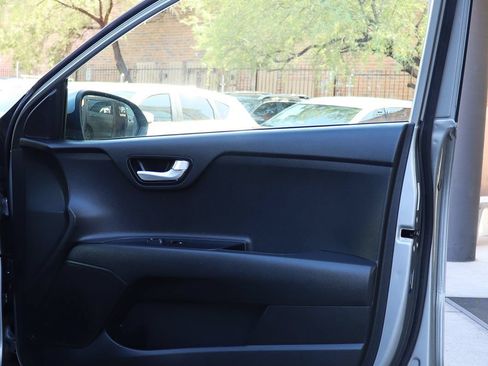 Used 2021 Kia Rio S FWD image 33