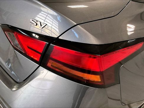 Certified 2024 Nissan Altima 2.5 SV image 28